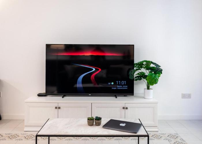 Brand New! Boutique Style Apartment in Valletta, sleeps 4