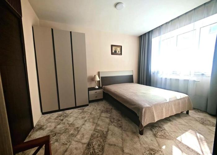 GUM University Apartment