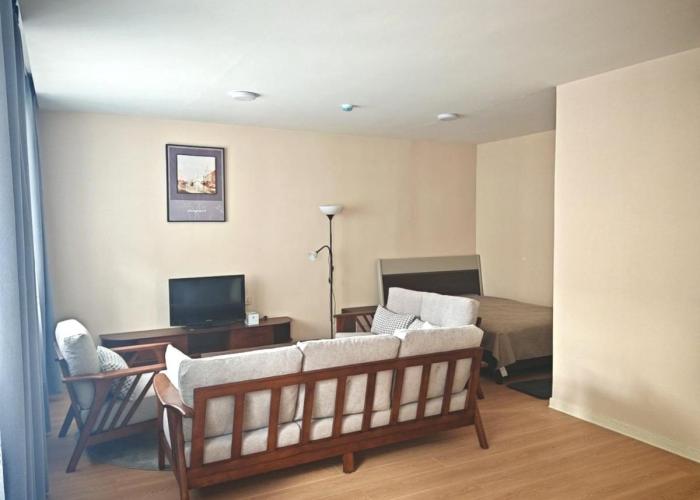 GUM University Apartment