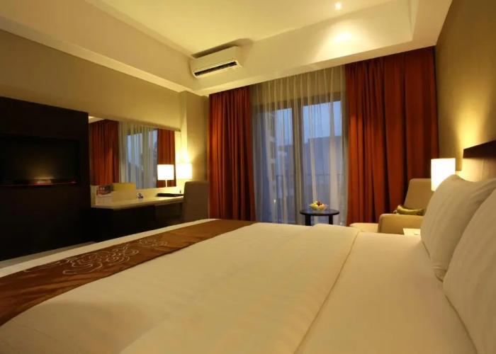 Soll Marina Hotel & Conference Center Bangka