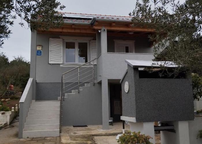 Robinzon kuća Niko