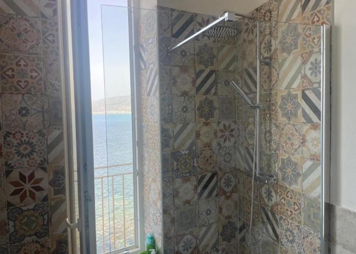 Acqua & Sale
