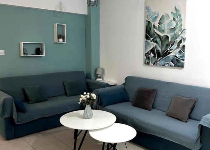 Modern Holiday Appartment With Pool