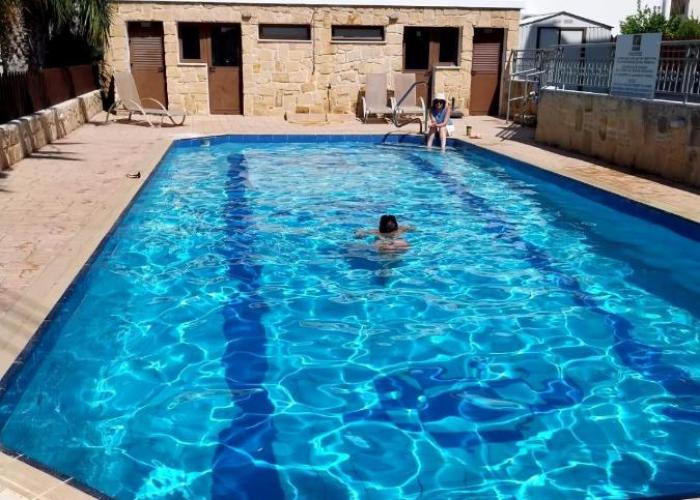 Modern Holiday Appartment With Pool