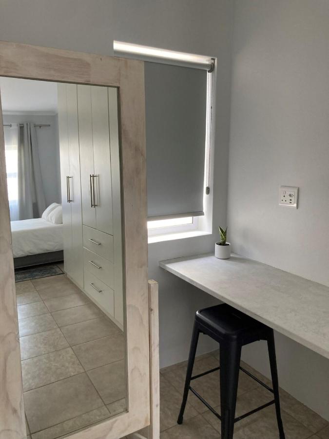 фото Self Catering Private Suite