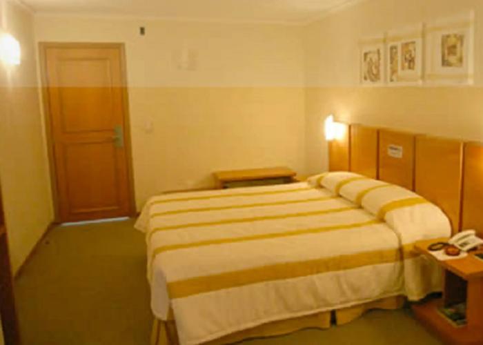 Barbur Plaza Hotel
