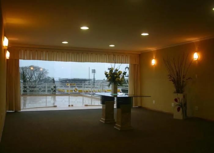 Barbur Plaza Hotel