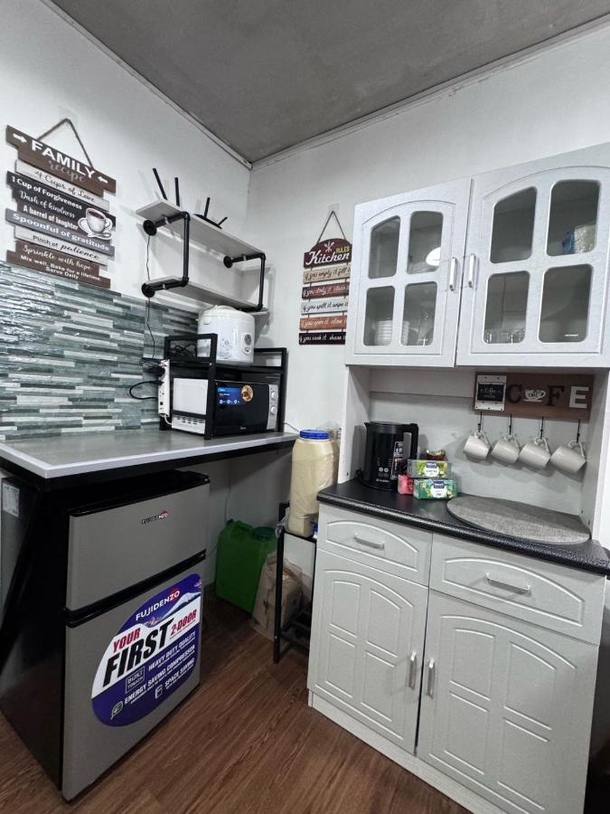 фото Cozy Rustic Corner House Subic