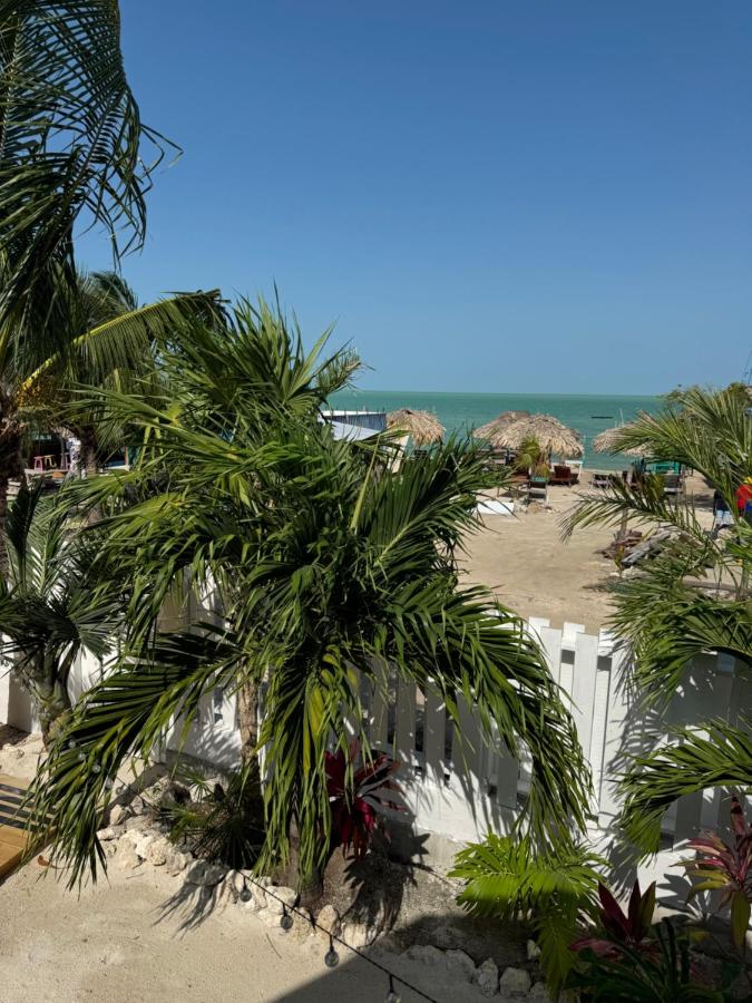фото Secret Beach Cabanas