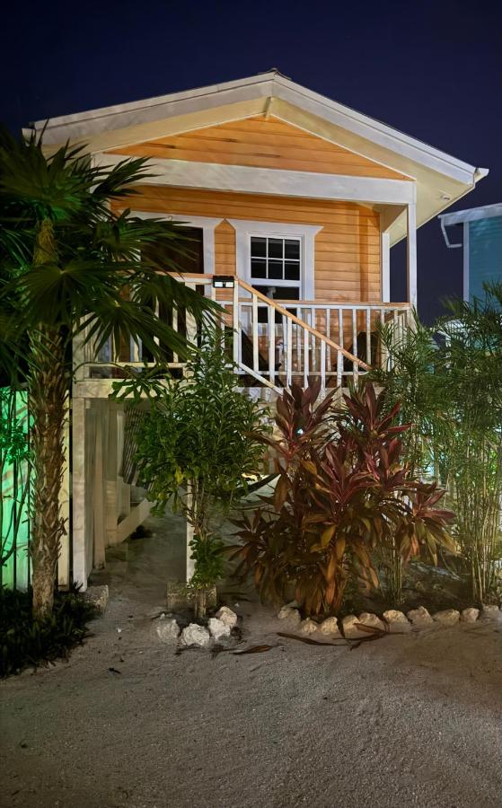 фото Secret Beach Cabanas