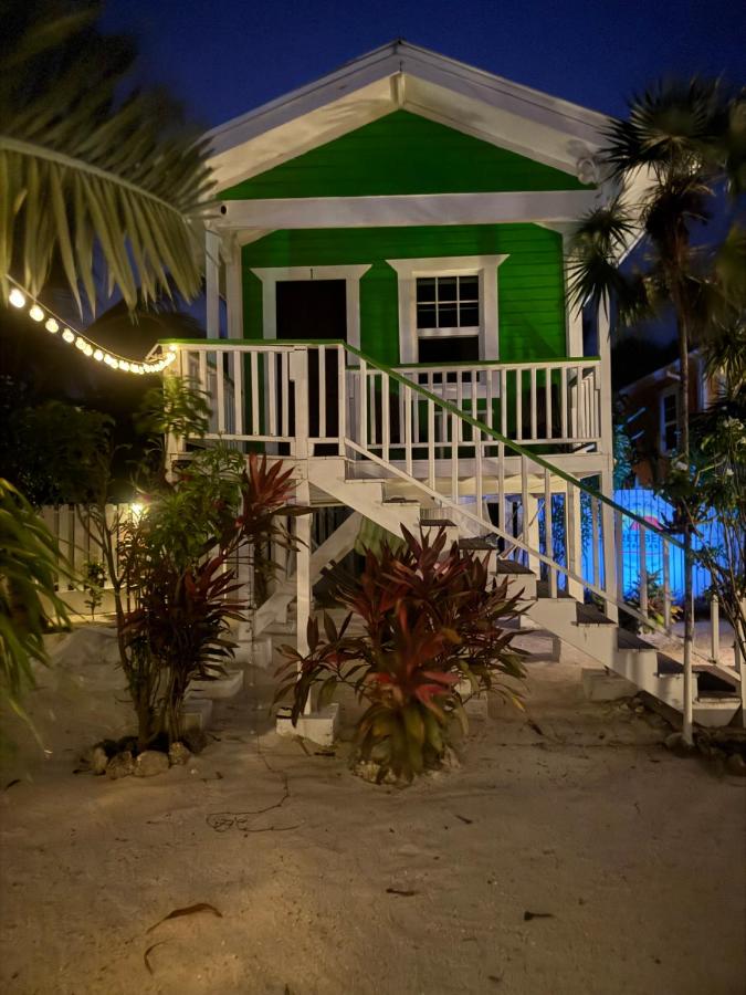 фото Secret Beach Cabanas