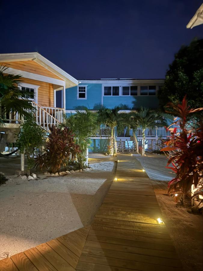 фото Secret Beach Cabanas