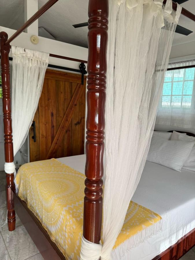 фото Secret Beach Cabanas