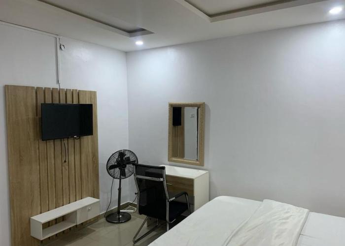 House 26 Apartment and Suites