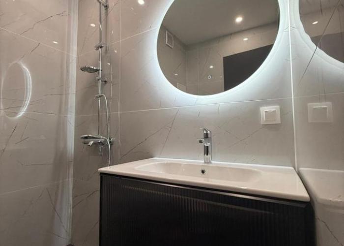 Brand-New 2 Bedroom Apartment in Central Sofia with Free Private Parking
