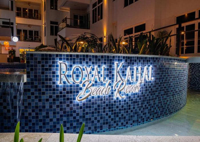 Royal Kahal Beach Resort