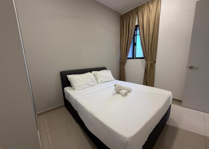 NEW 3R2B FamilyHome Puchong 8 pax