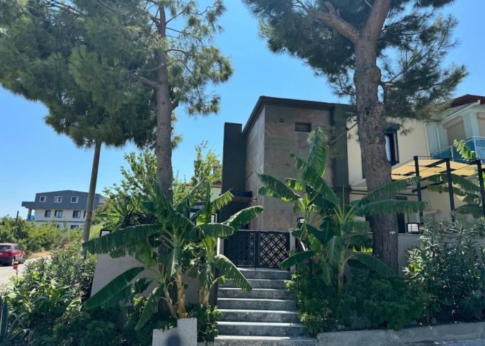 Cozy Villa in Urla Center