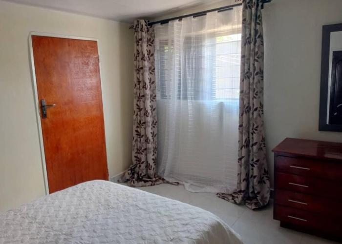 Sunshine Garden Apartment