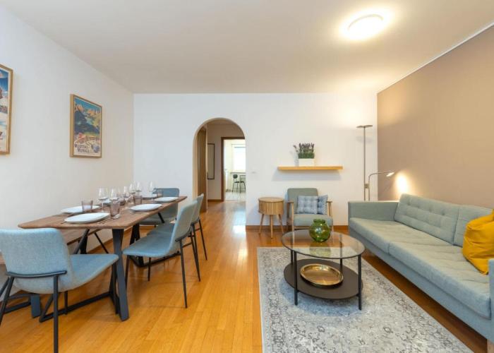 Cozy Central Duplex Garden & Family Comfort