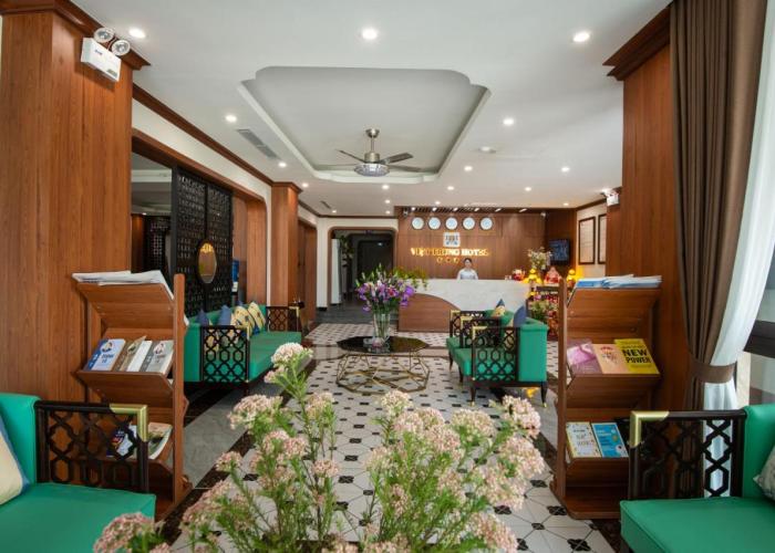 Khách sạn Việt Trung