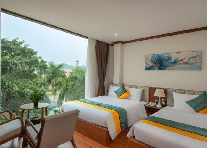 Khách sạn Việt Trung