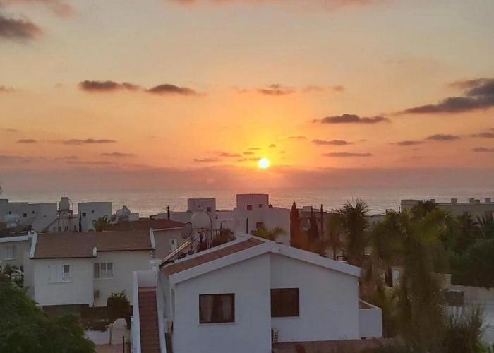 260 m to Beach, Sea&Sunset view terrasa