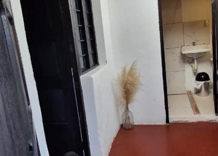 Hostal y Camping El Tambo