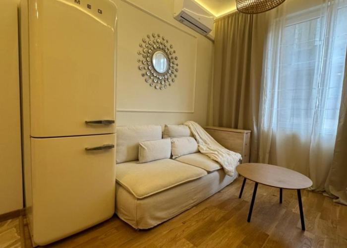 2 Bedrooms Top Central Apartment on Vitosha Boulevard