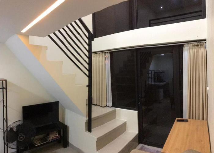 Backyard Loft Holiday Home