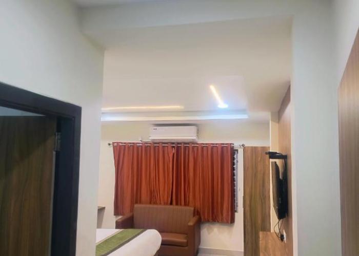 HOTEL KK grand