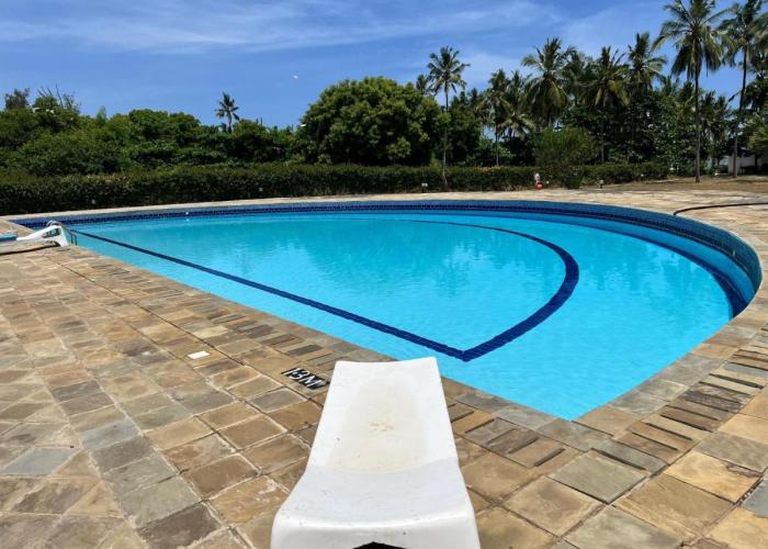 Golden Beachfront Studios Diani