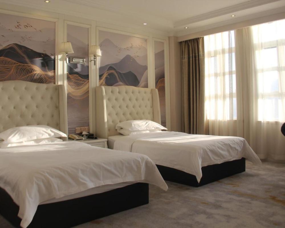 Zhengzhou Riverside International Holiday Hotel