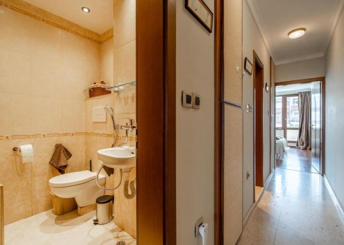 Elegant Aristocratic 2 BDRM Flat, TOP Location