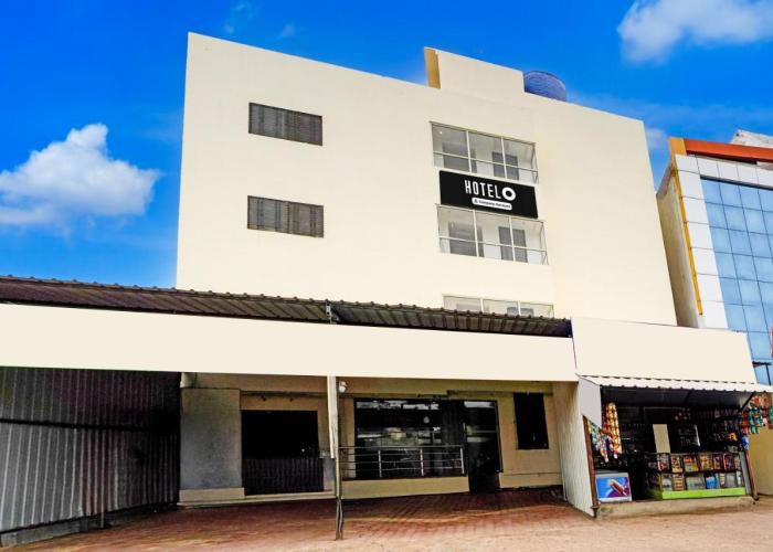 Hotel O Pimpalwadi Road Near Shirdi Sai Baba Temple