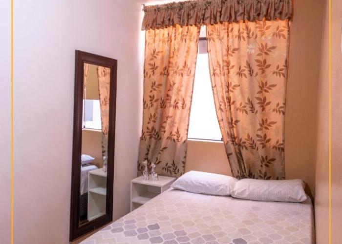 Hostal Paracas I