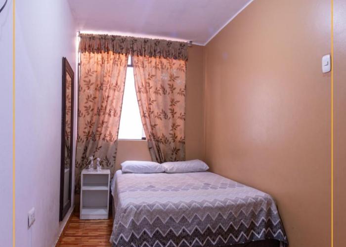 Hostal Paracas I