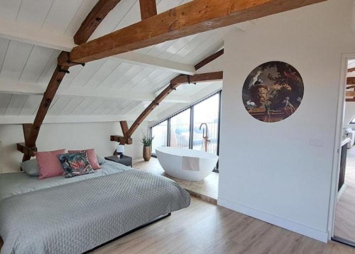 Unieke Penthouse met royaal dakterras en Zeezicht VP085