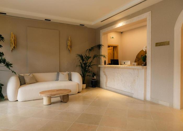 Adiya Signature Hotel