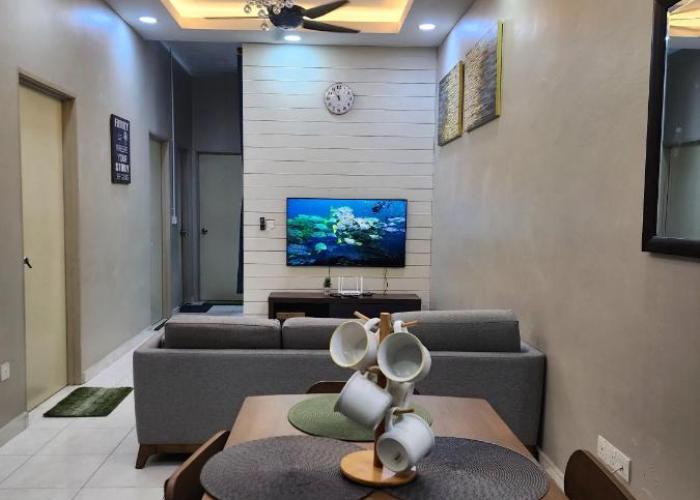 Dirgahayu Homestay II Nuri