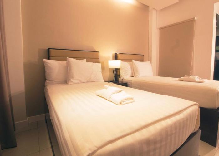 Aura Condotel