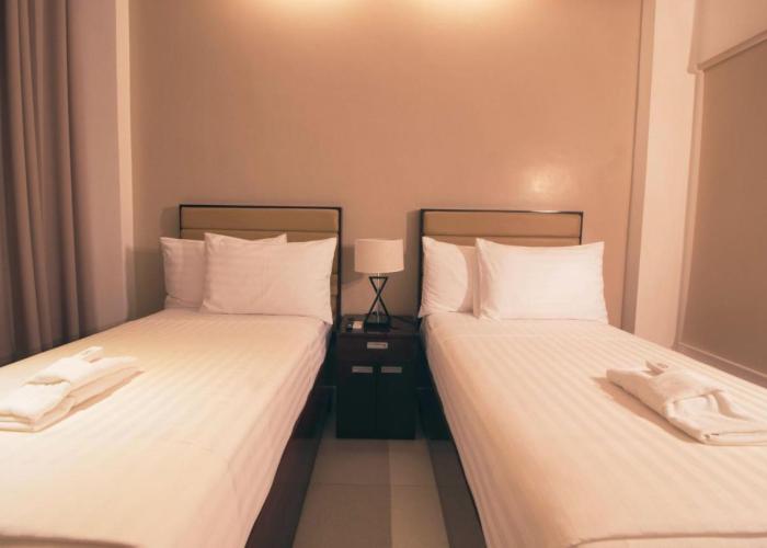 Aura Condotel