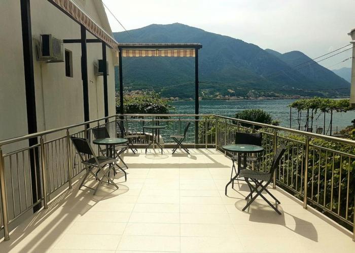 Studio Scala in a seaside house