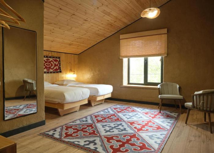 Pristine Hotel
