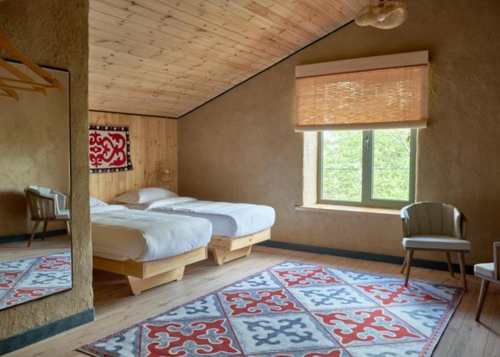 Pristine Hotel