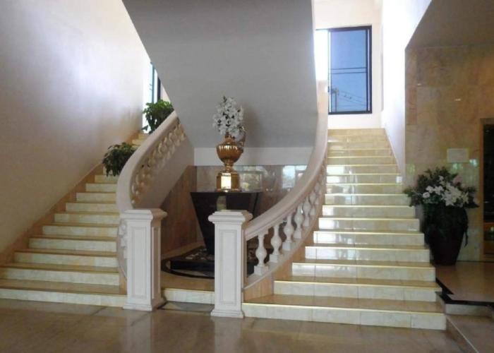 Kresident Hotel