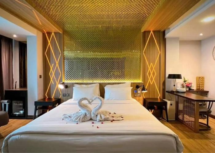 Holatel Hotel Phitsanulok