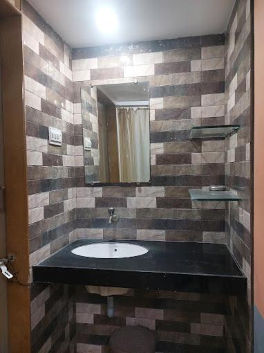 Hotel Shiv Parvati International, Solapur