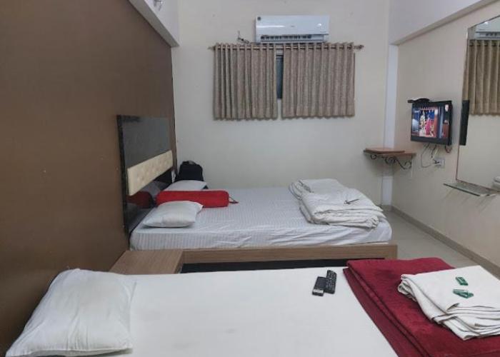 Hotel Shiv Parvati International, Solapur