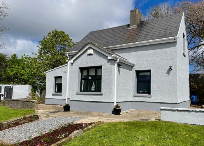Midsummer cottage